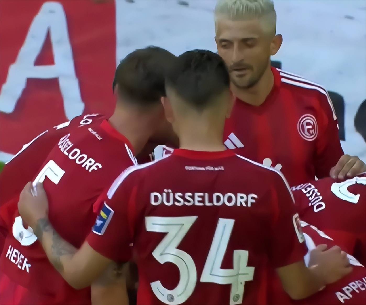 关于汉堡SV阵容大调整，球队备战下一场比赛的信息