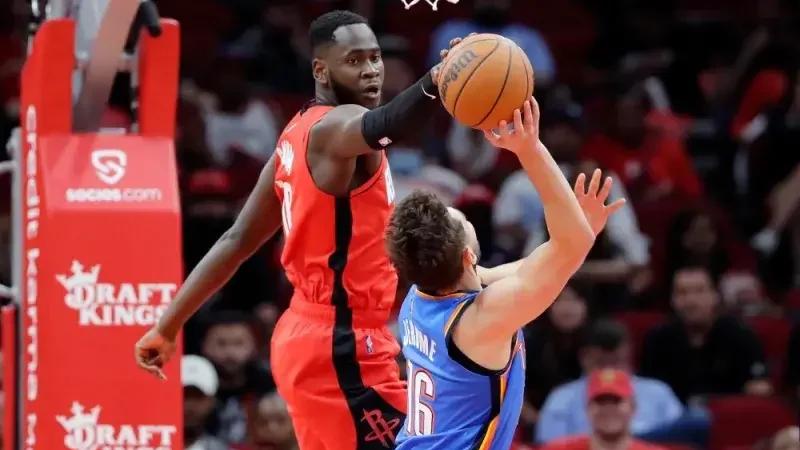 C罗新星战术调整表现惊艳，公牛未来可期！的简单介绍